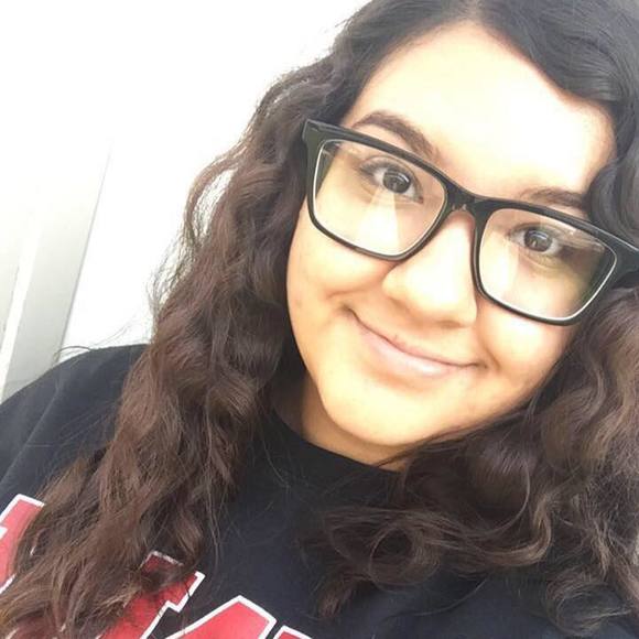 Meet your Posher, Connie - Picture 1 of 1